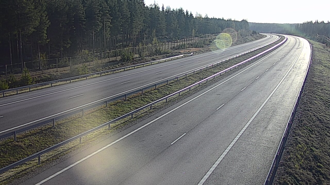 Weather Camera Image Väg 7 Vederlax, Vaalimaan tunneli, väst, Virolahti, Kymenlaakso