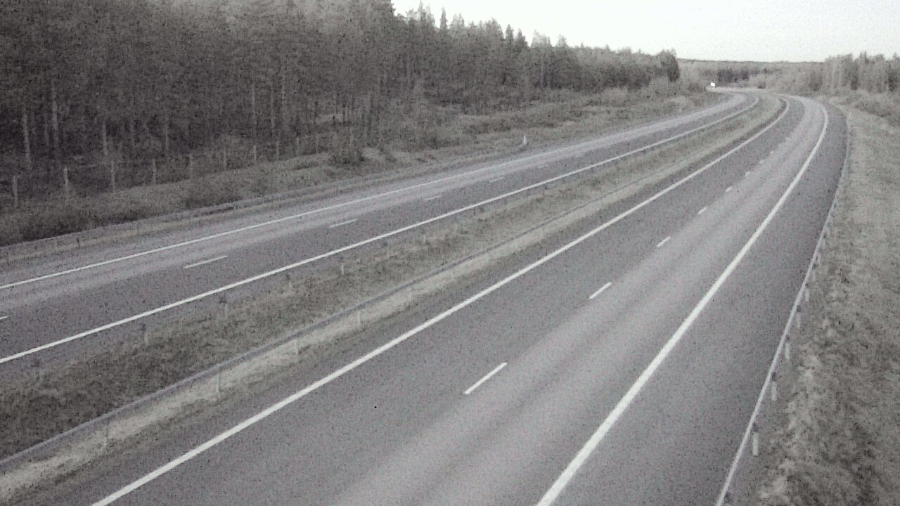 Weather Camera Image Väg 7 Vederlax, Vaalimaan tunneli, väst, Virolahti, Kymenlaakso