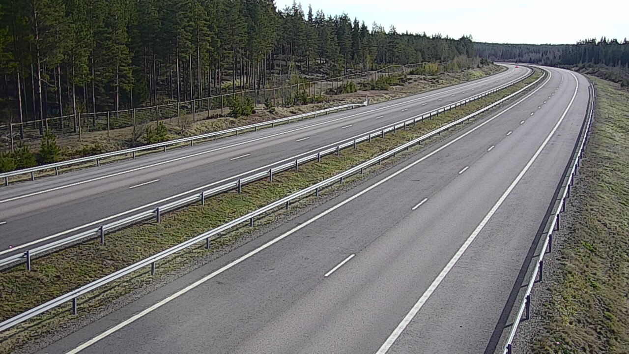 Weather Camera Image Väg 7 Vederlax, Vaalimaan tunneli, väst, Virolahti, Kymenlaakso