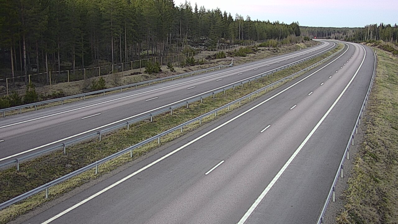 Weather Camera Image Väg 7 Vederlax, Vaalimaan tunneli, väst, Virolahti, Kymenlaakso