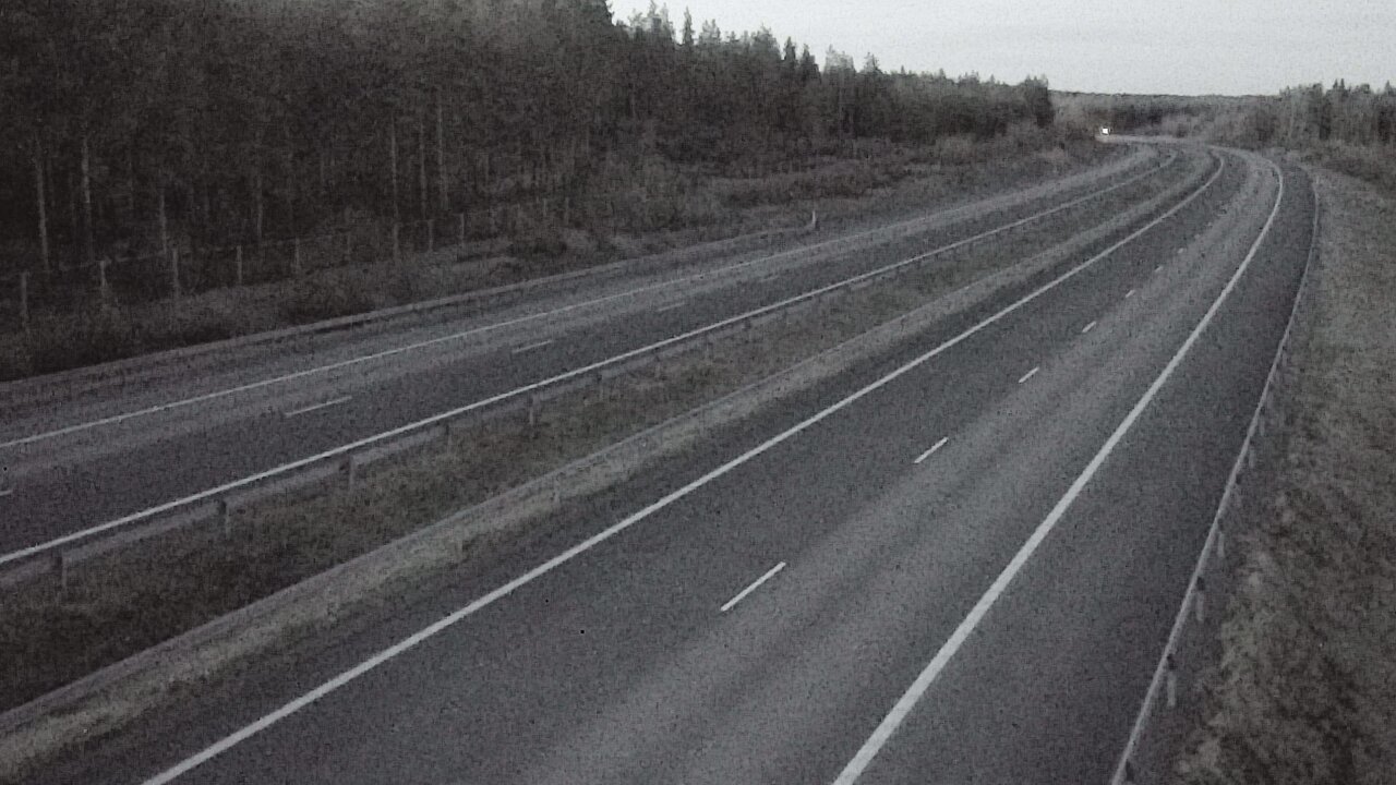 Weather Camera Image Väg 7 Vederlax, Vaalimaan tunneli, väst, Virolahti, Kymenlaakso