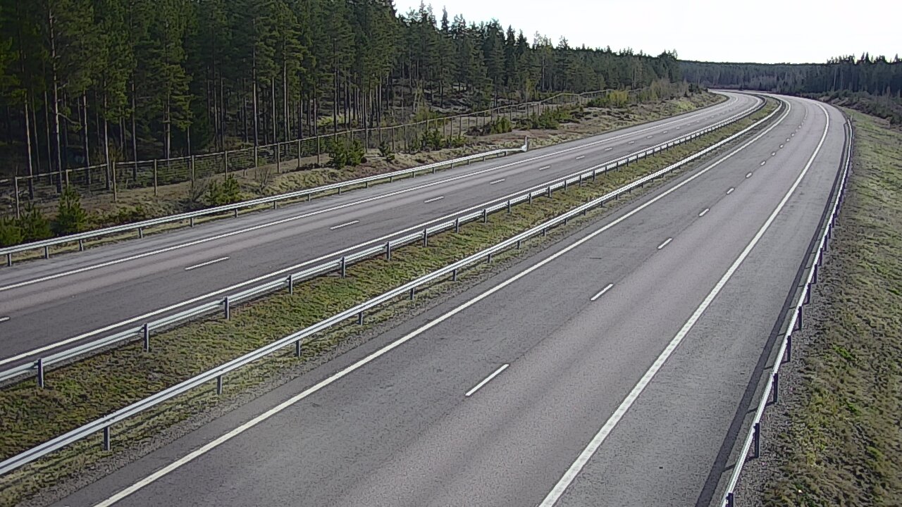 Weather Camera Image Väg 7 Vederlax, Vaalimaan tunneli, väst, Virolahti, Kymenlaakso
