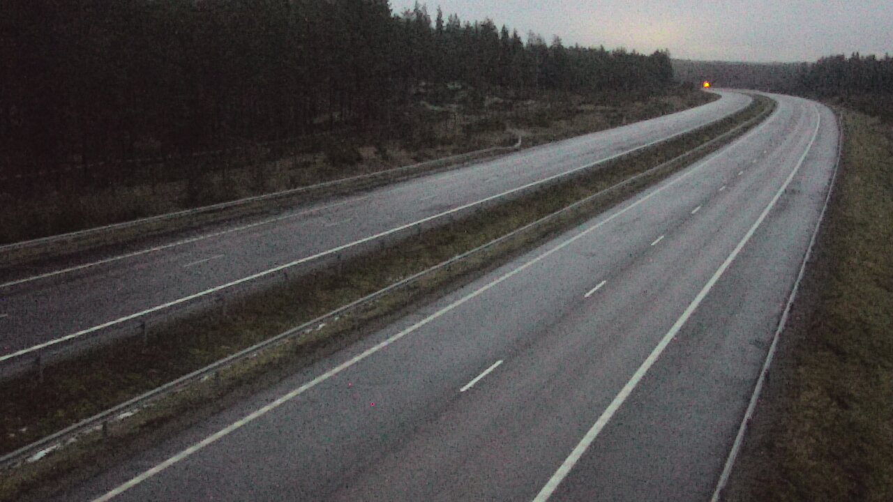 Weather Camera Image Väg 7 Vederlax, Vaalimaan tunneli, väst, Virolahti, Kymenlaakso