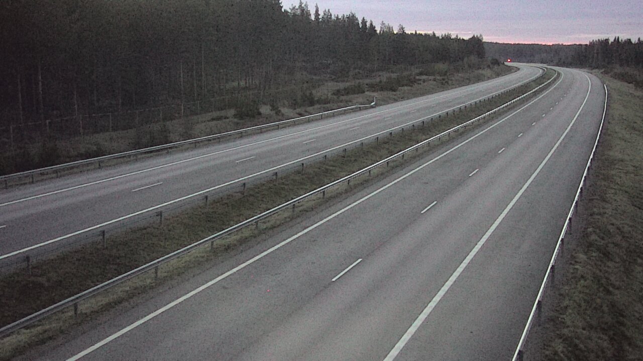 Weather Camera Image Väg 7 Vederlax, Vaalimaan tunneli, väst, Virolahti, Kymenlaakso