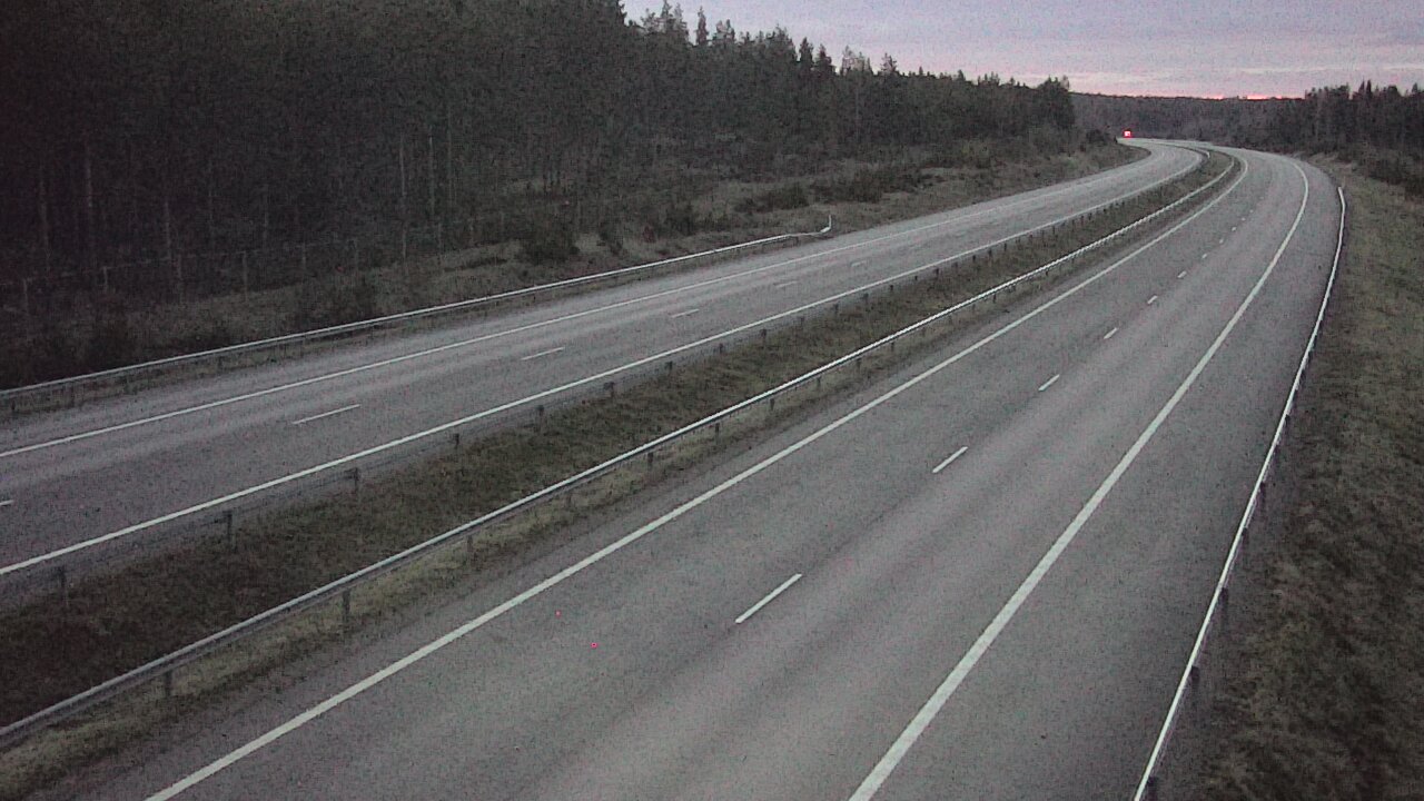 Weather Camera Image Väg 7 Vederlax, Vaalimaan tunneli, väst, Virolahti, Kymenlaakso