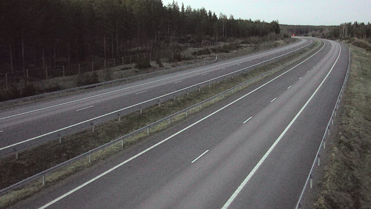 Weather Camera Image Väg 7 Vederlax, Vaalimaan tunneli, väst, Virolahti, Kymenlaakso