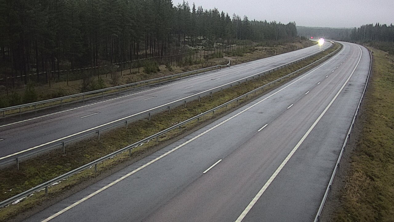 Weather Camera Image Väg 7 Vederlax, Vaalimaan tunneli, väst, Virolahti, Kymenlaakso