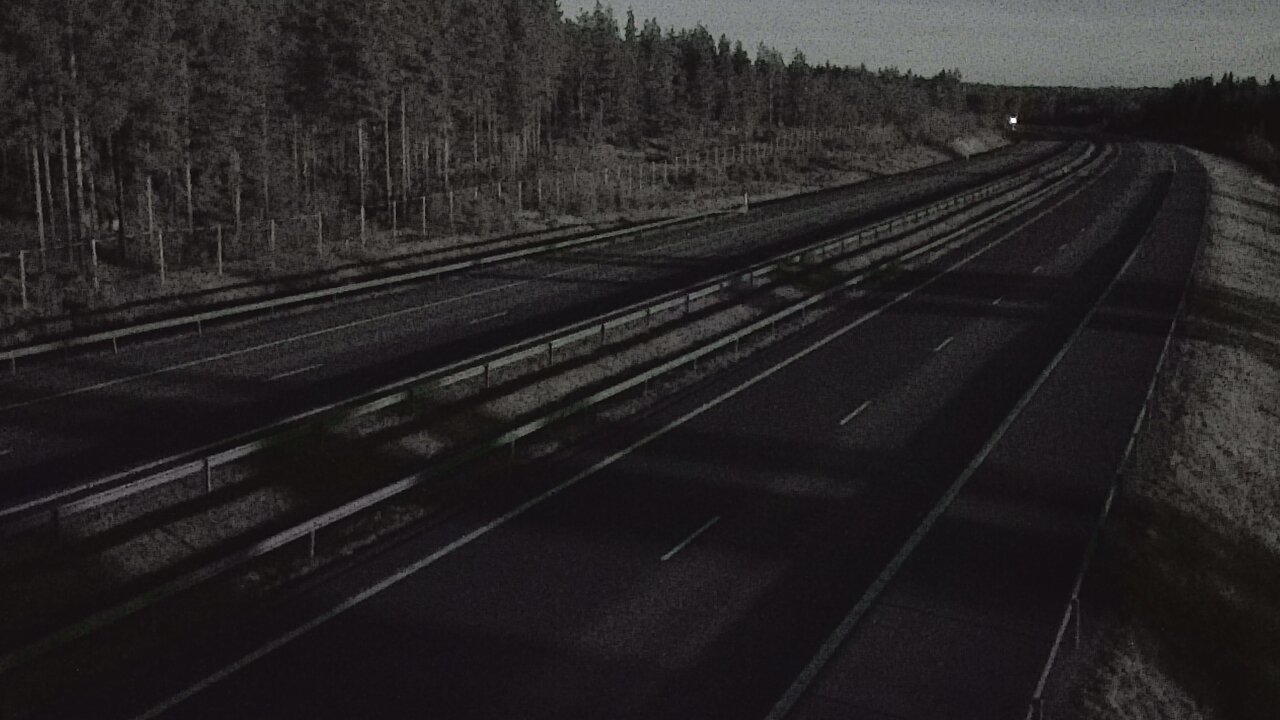 Weather Camera Image Road 7 Virolahti, Vaalimaa tunneli west, Virolahti, Kymenlaakso