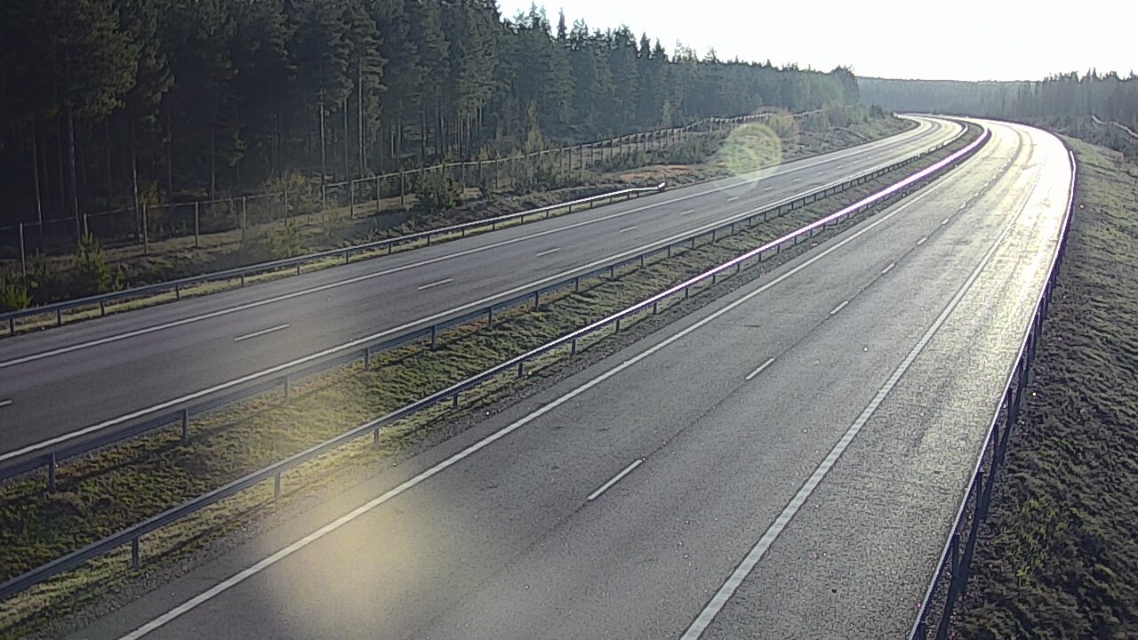 Weather Camera Image Väg 7 Vederlax, Vaalimaan tunneli, väst, Virolahti, Kymenlaakso