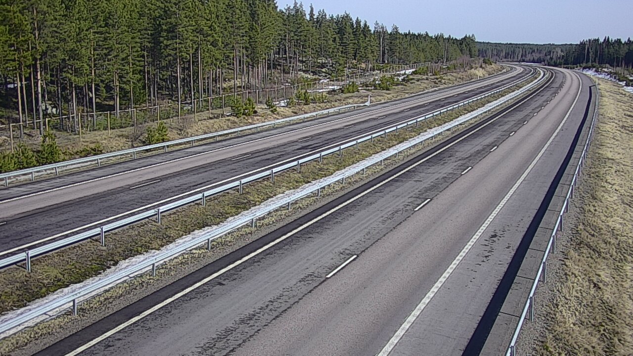 Weather Camera Image Road 7 Virolahti, Vaalimaa tunneli west, Virolahti, Kymenlaakso