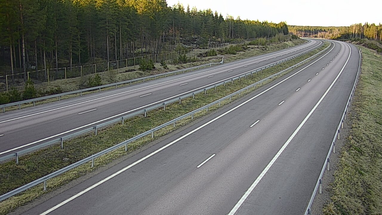 Weather Camera Image Väg 7 Vederlax, Vaalimaan tunneli, väst, Virolahti, Kymenlaakso