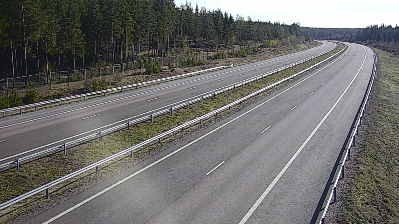 Weather Camera Image Väg 7 Vederlax, Vaalimaan tunneli, väst, Virolahti, Kymenlaakso