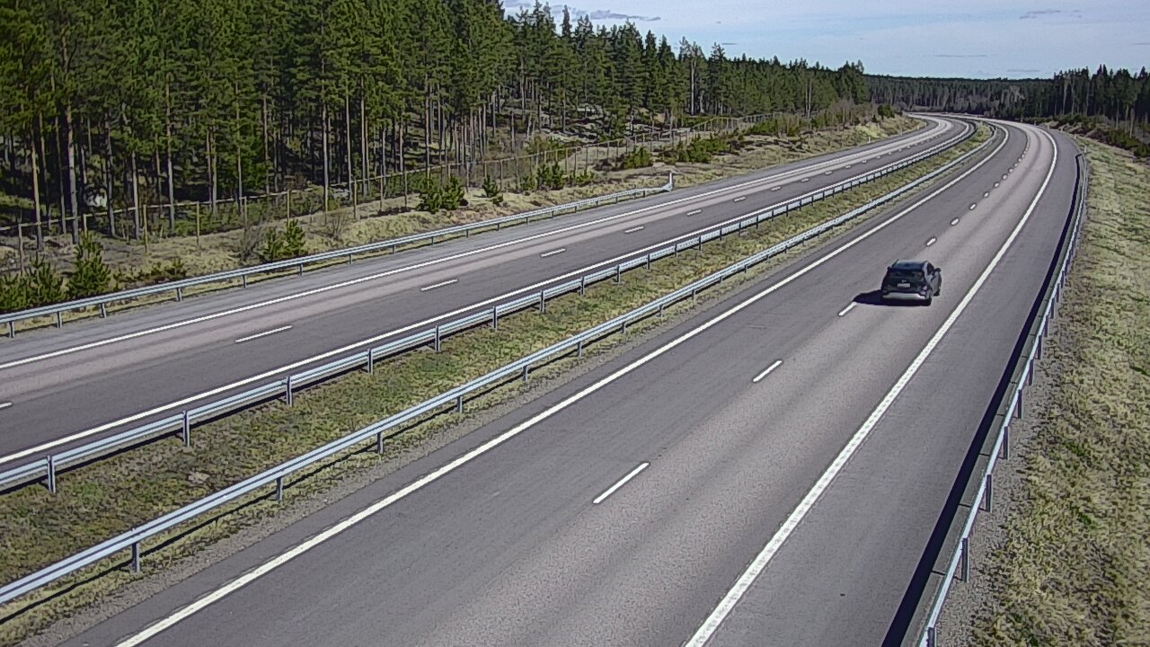 Weather Camera Image Väg 7 Vederlax, Vaalimaan tunneli, väst, Virolahti, Kymenlaakso