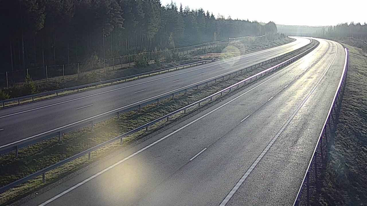Weather Camera Image Väg 7 Vederlax, Vaalimaan tunneli, väst, Virolahti, Kymenlaakso