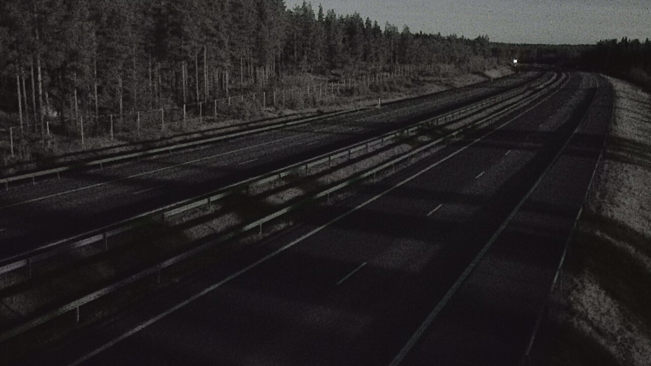 Weather Camera Image Road 7 Virolahti, Vaalimaa tunneli west, Virolahti, Kymenlaakso