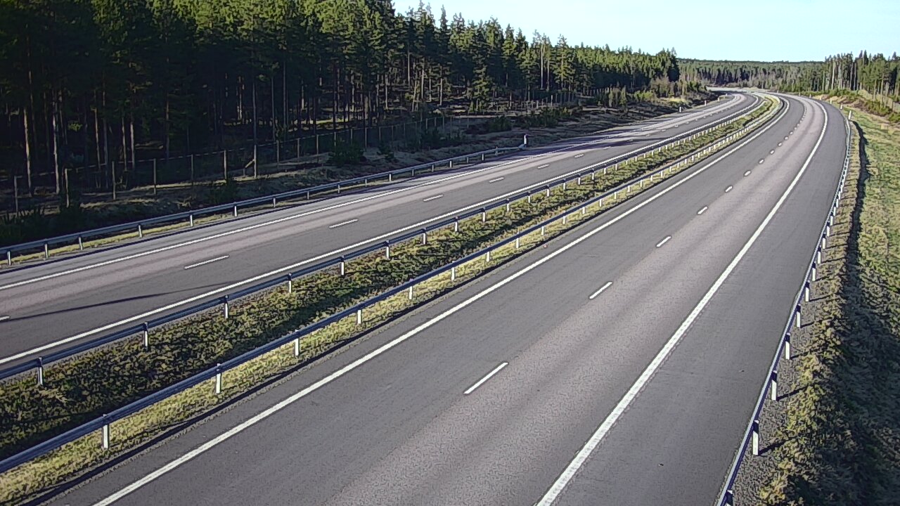 Weather Camera Image Väg 7 Vederlax, Vaalimaan tunneli, väst, Virolahti, Kymenlaakso
