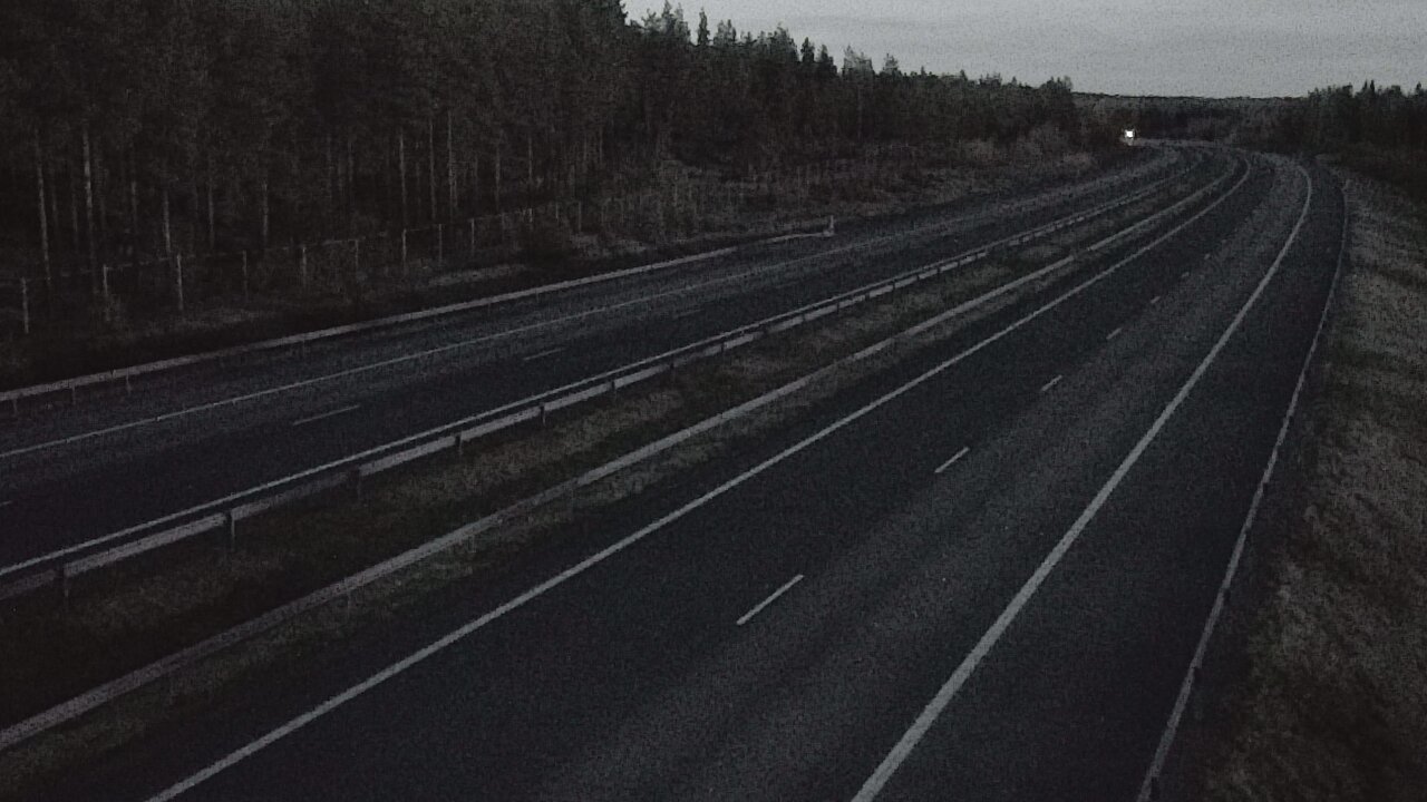 Weather Camera Image Väg 7 Vederlax, Vaalimaan tunneli, väst, Virolahti, Kymenlaakso
