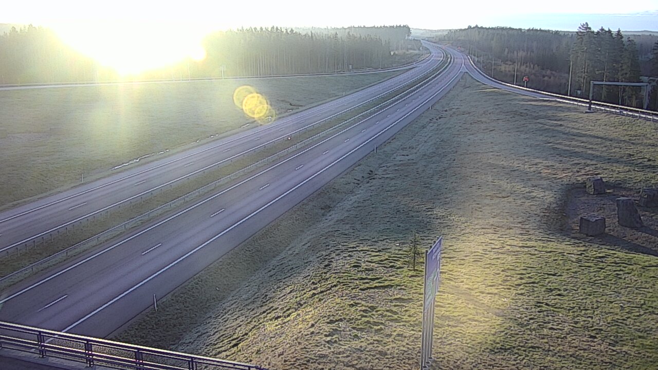 Weather Camera Image Väg 7 Vederlax, Virojoki, Virolahti, Kymenlaakso