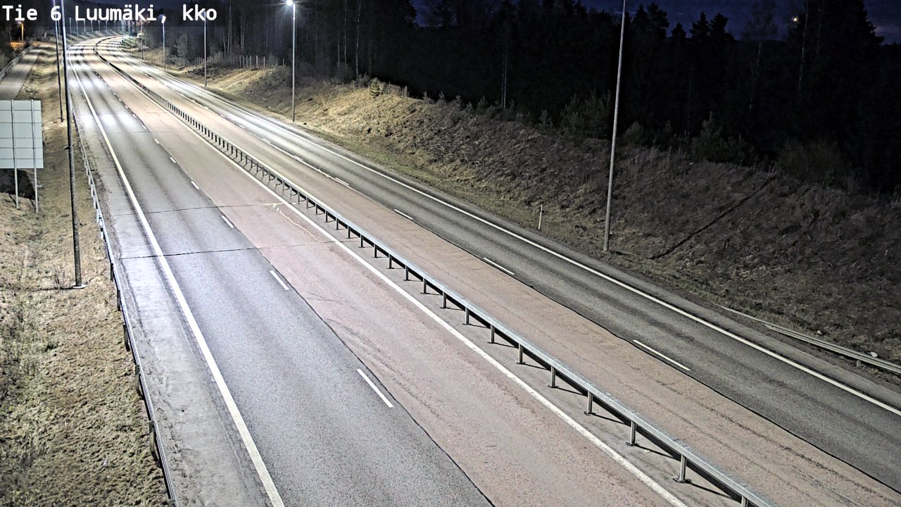 Weather Camera Image Väg 6 Luumäki, kirkko, Luumäki, Etelä-Karjala