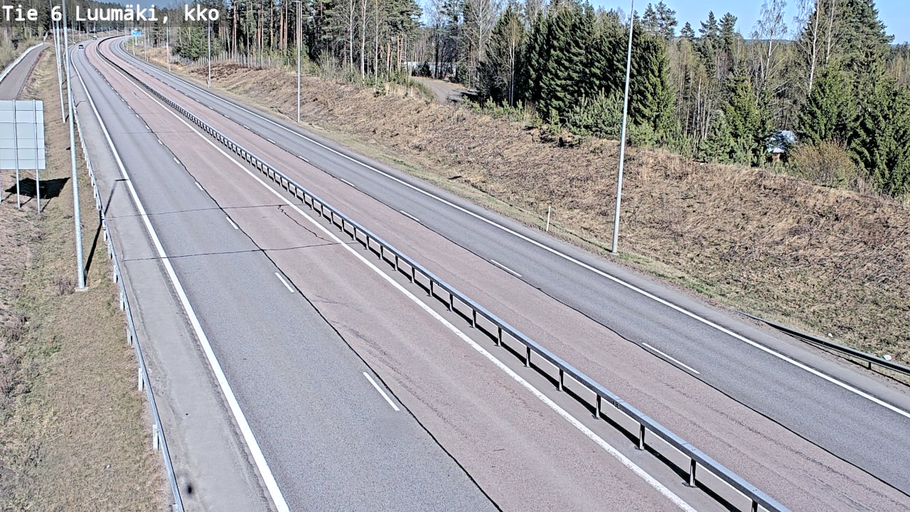Weather Camera Image Väg 6 Luumäki, kirkko, Luumäki, Etelä-Karjala