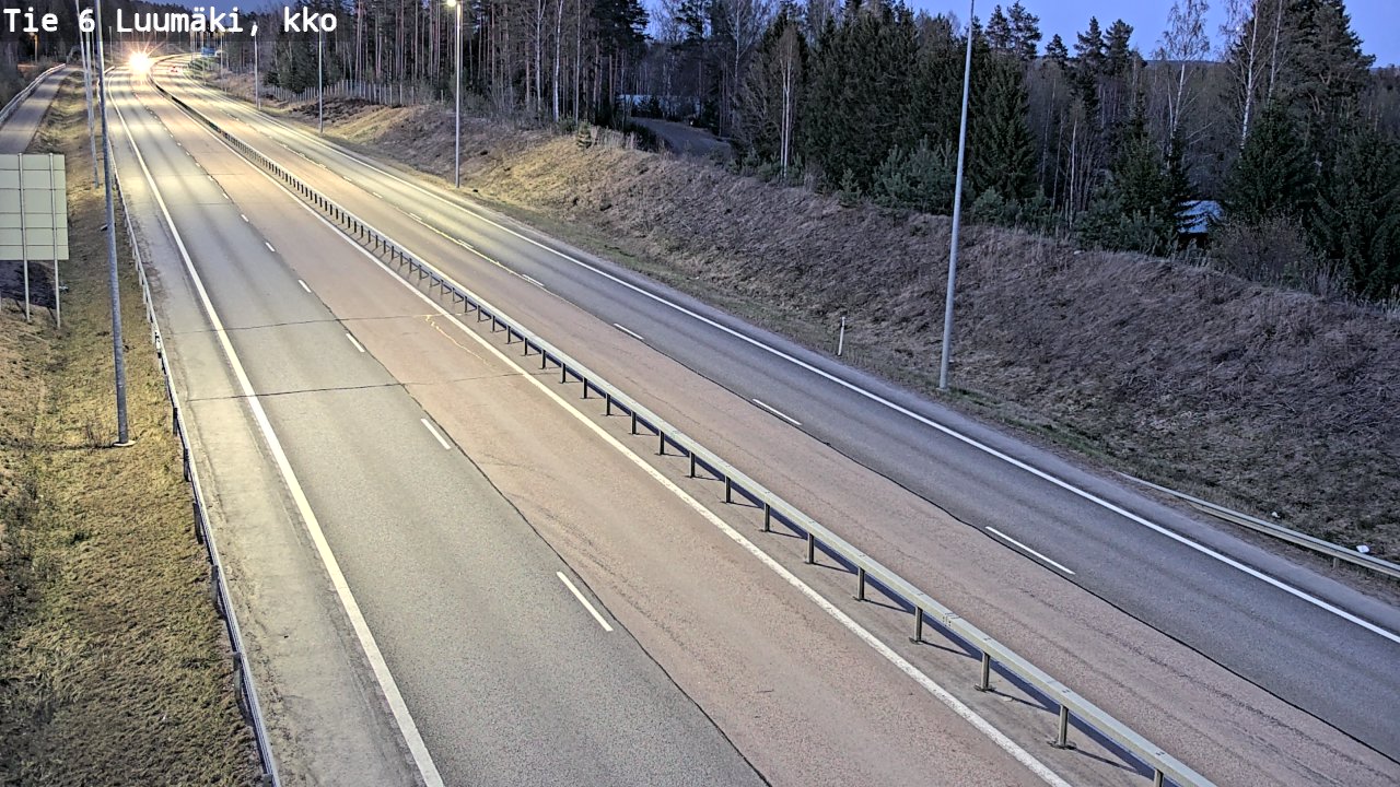 Weather Camera Image Väg 6 Luumäki, kirkko, Luumäki, Etelä-Karjala