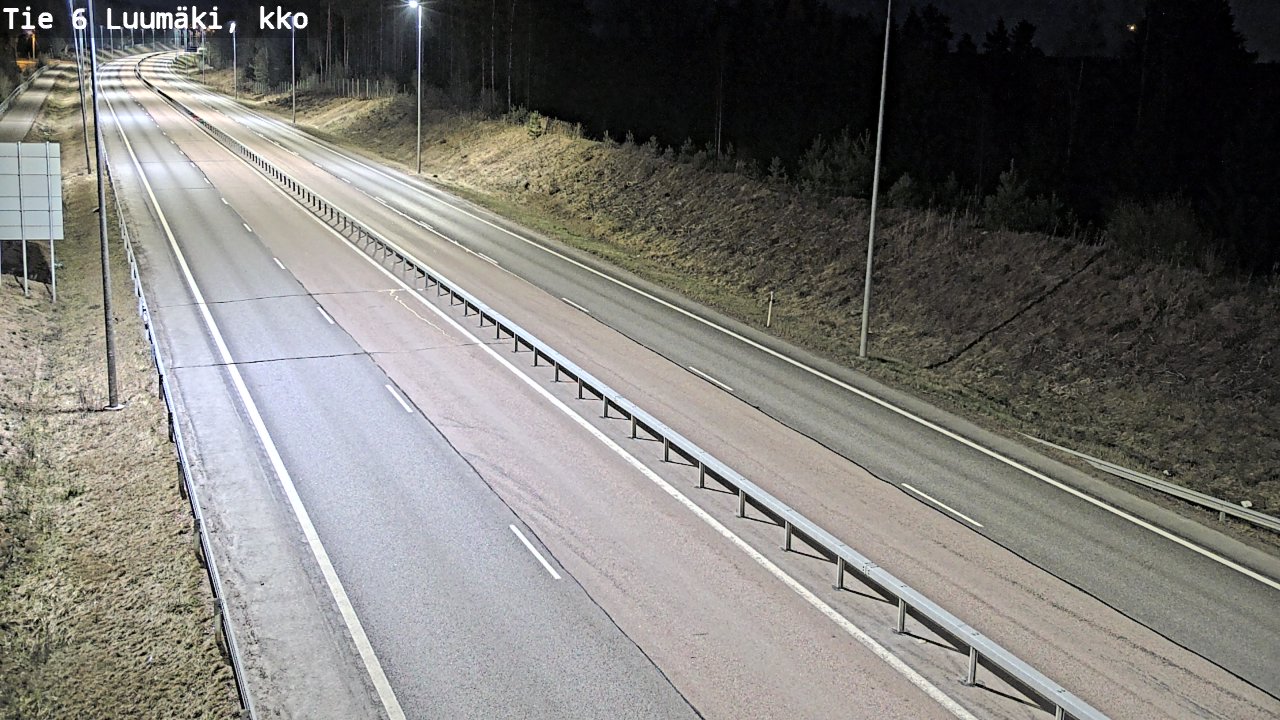 Weather Camera Image Väg 6 Luumäki, kirkko, Luumäki, Etelä-Karjala