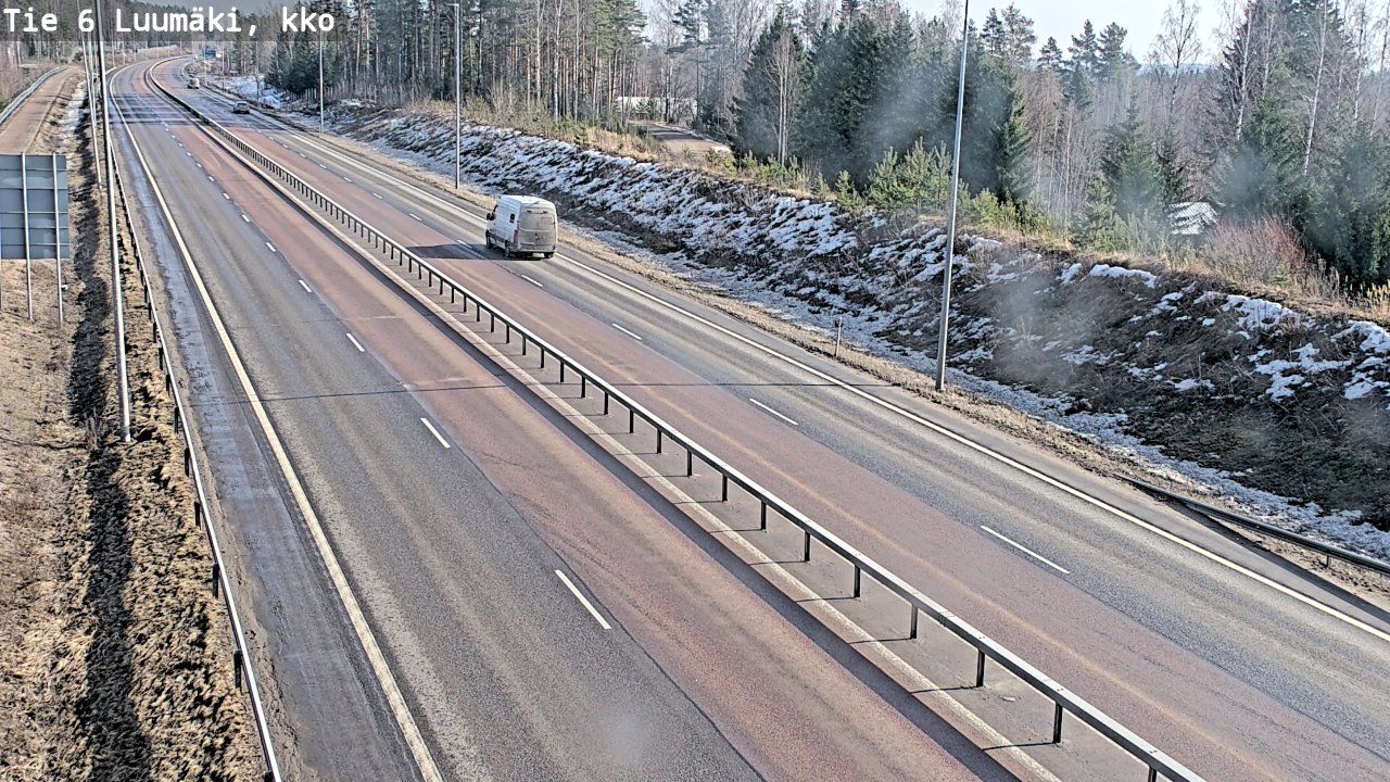 Weather Camera Image Väg 6 Luumäki, kirkko, Luumäki, Etelä-Karjala