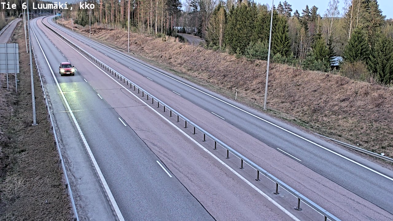 Weather Camera Image Väg 6 Luumäki, kirkko, Luumäki, Etelä-Karjala