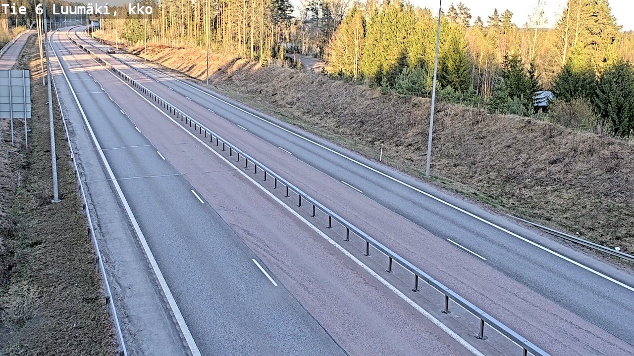 Weather Camera Image Väg 6 Luumäki, kirkko, Luumäki, Etelä-Karjala