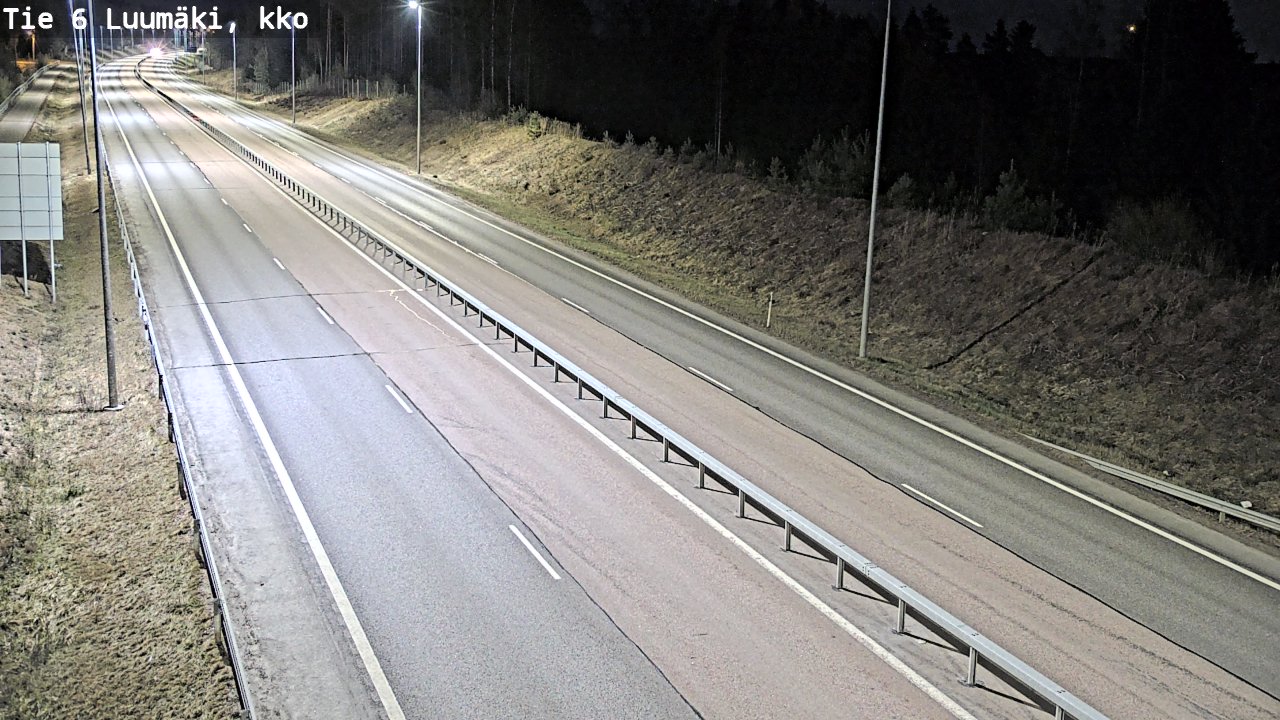 Weather Camera Image Väg 6 Luumäki, kirkko, Luumäki, Etelä-Karjala