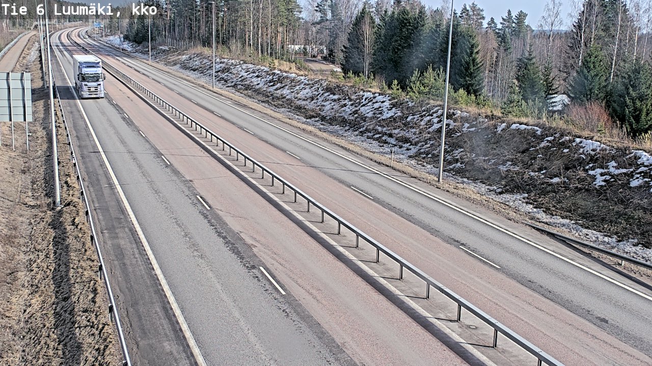 Weather Camera Image Väg 6 Luumäki, kirkko, Luumäki, Etelä-Karjala