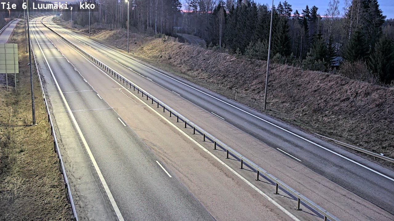 Weather Camera Image Väg 6 Luumäki, kirkko, Luumäki, Etelä-Karjala