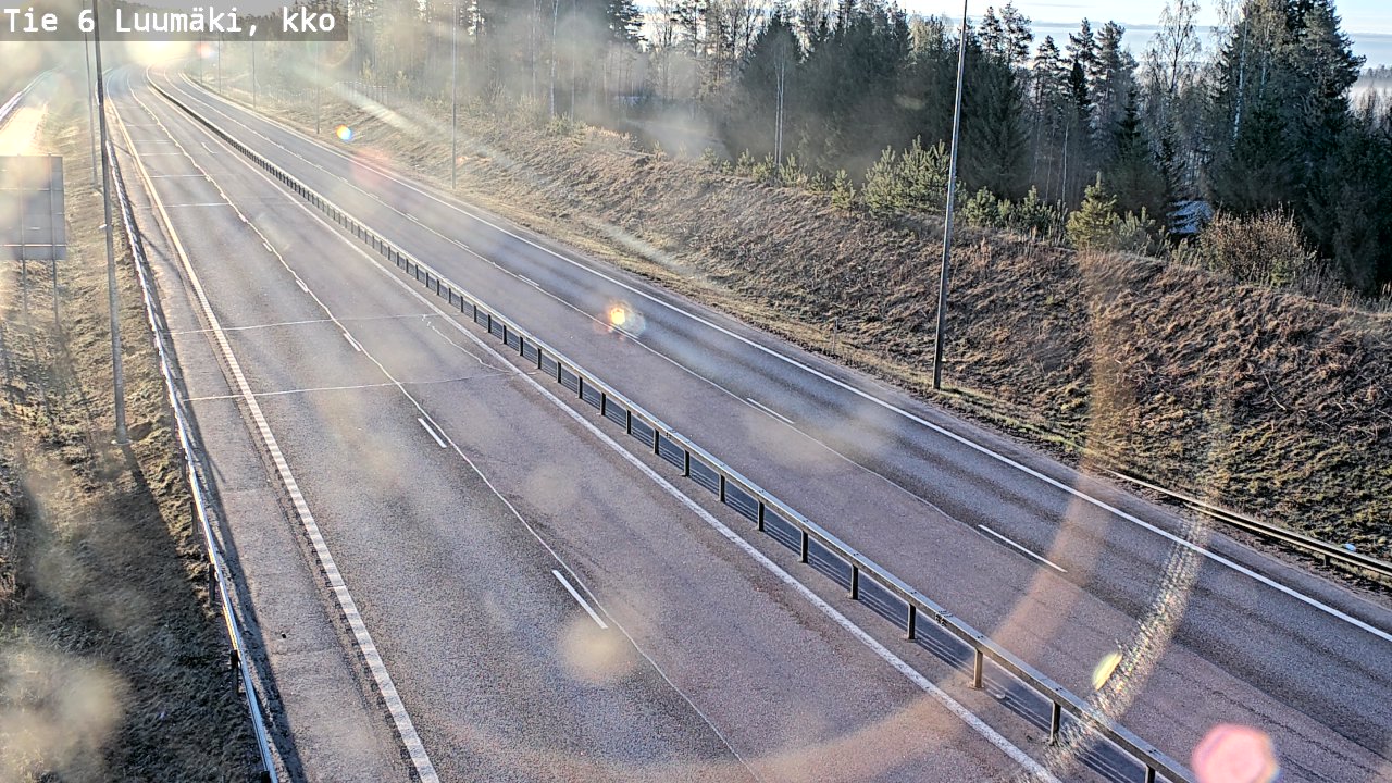 Weather Camera Image Väg 6 Luumäki, kirkko, Luumäki, Etelä-Karjala