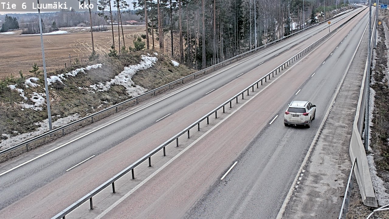 Weather Camera Image Väg 6 Luumäki, kirkko, Luumäki, Etelä-Karjala