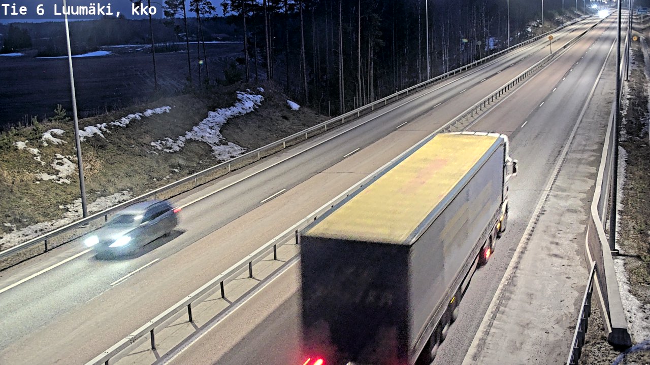 Weather Camera Image Väg 6 Luumäki, kirkko, Luumäki, Etelä-Karjala