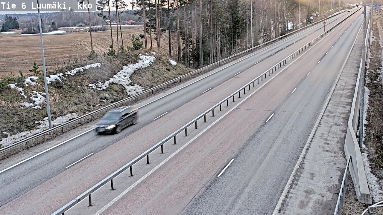 Weather Camera Image Väg 6 Luumäki, kirkko, Luumäki, Etelä-Karjala