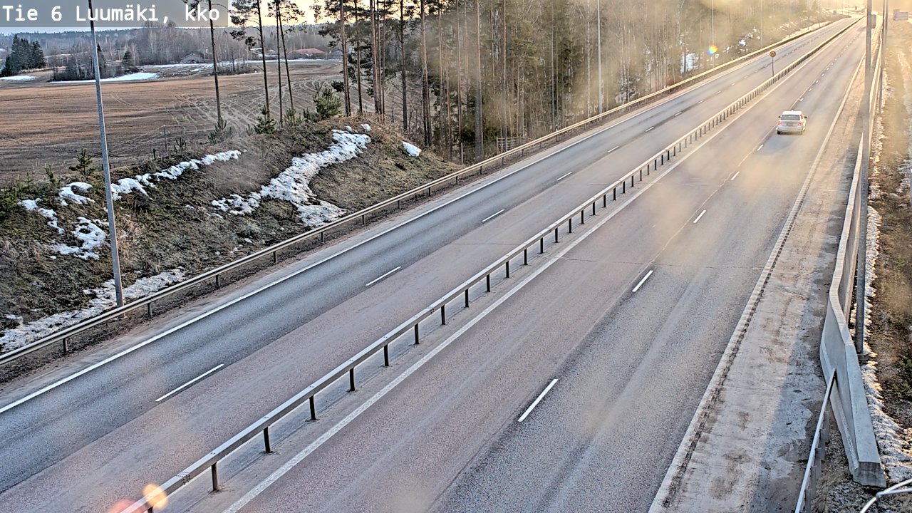 Weather Camera Image Väg 6 Luumäki, kirkko, Luumäki, Etelä-Karjala