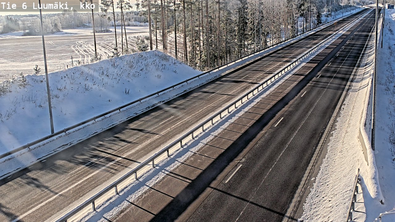 Weather Camera Image Väg 6 Luumäki, kirkko, Luumäki, Etelä-Karjala