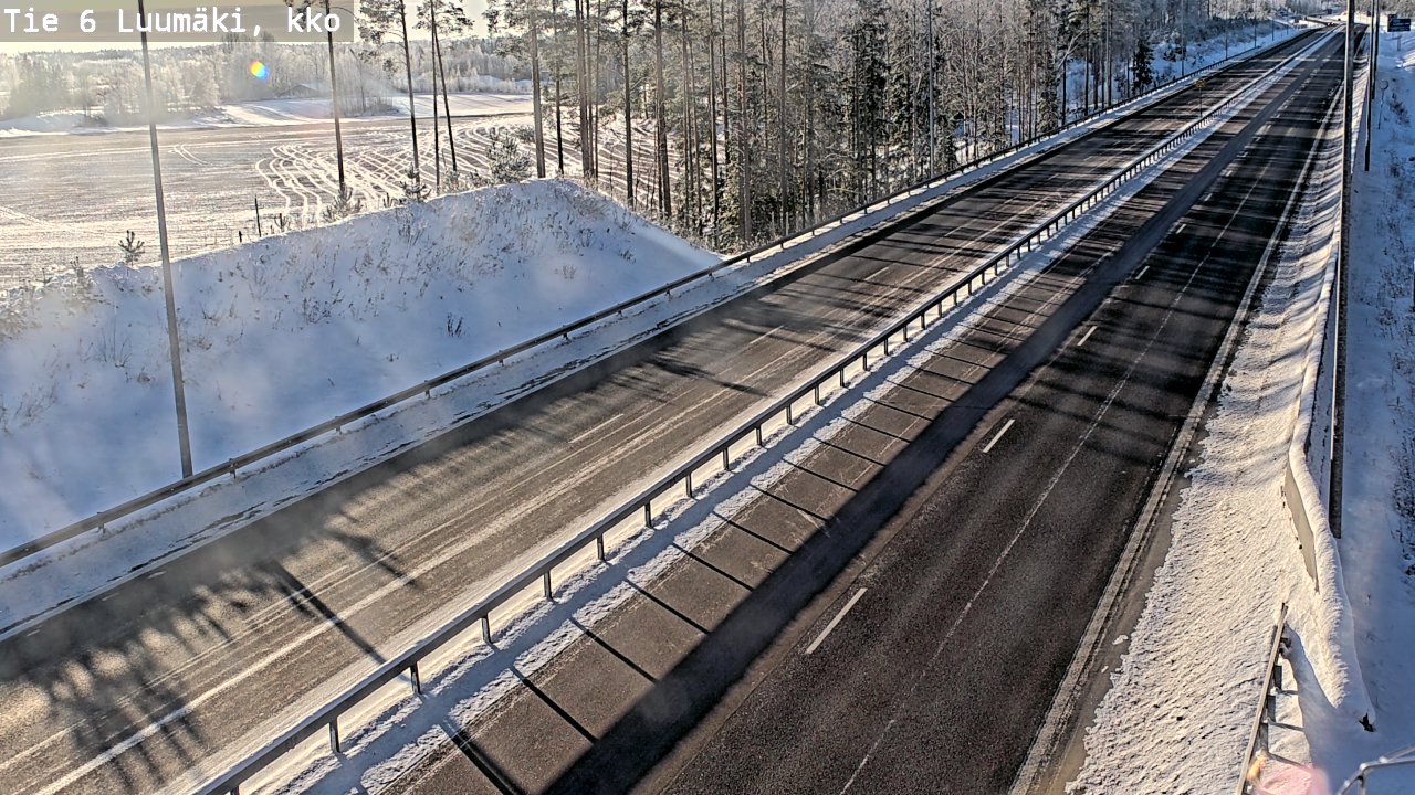 Weather Camera Image Väg 6 Luumäki, kirkko, Luumäki, Etelä-Karjala