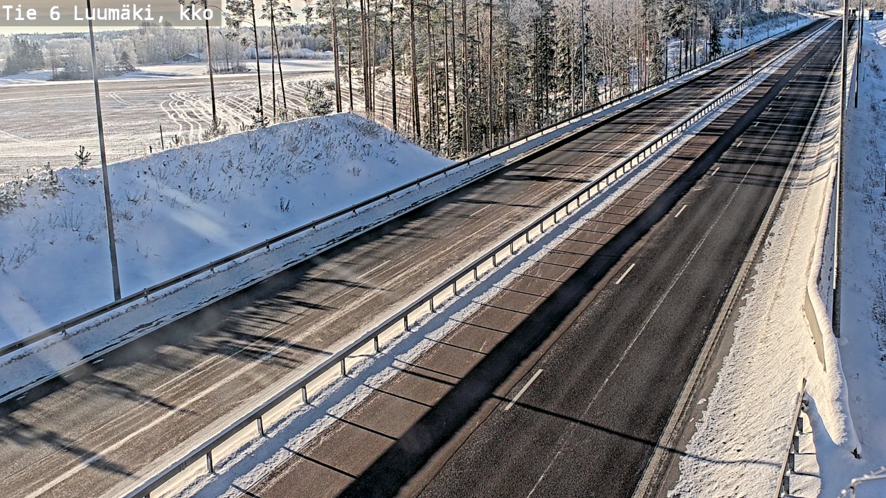 Weather Camera Image Väg 6 Luumäki, kirkko, Luumäki, Etelä-Karjala