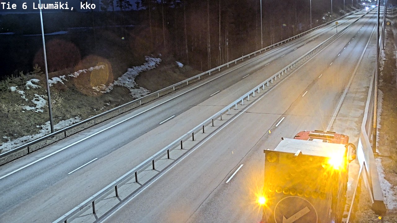 Weather Camera Image Väg 6 Luumäki, kirkko, Luumäki, Etelä-Karjala