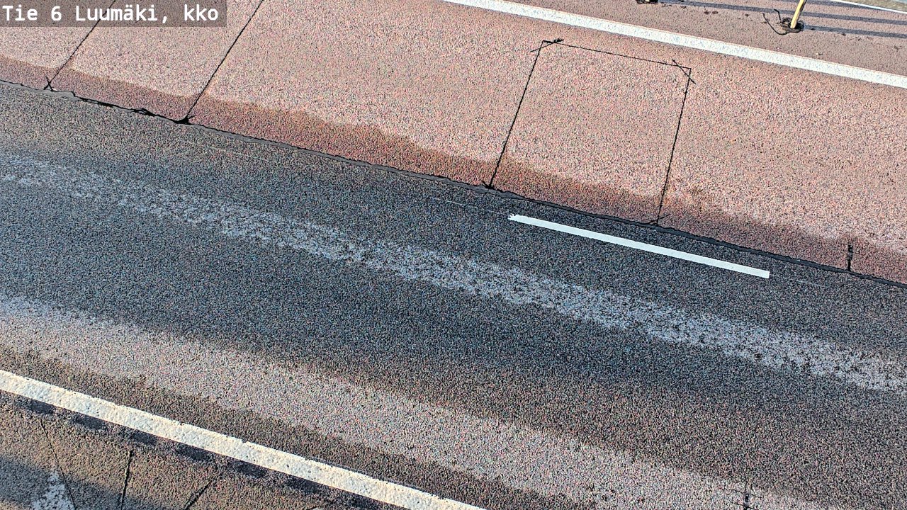 Weather Camera Image Väg 6 Luumäki, kirkko, Luumäki, Etelä-Karjala