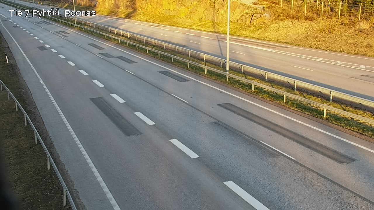 Weather Camera Image Väg 7 Pyttis, Rånäs, Pyhtää, Kymenlaakso
