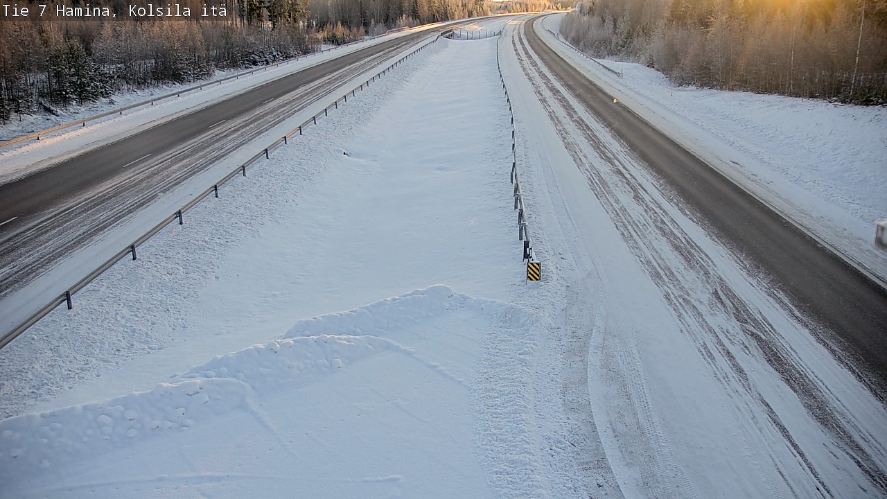 Weather Camera Image Väg 7 Fredrikshamn, Kolsila, Hamina, Kymenlaakso