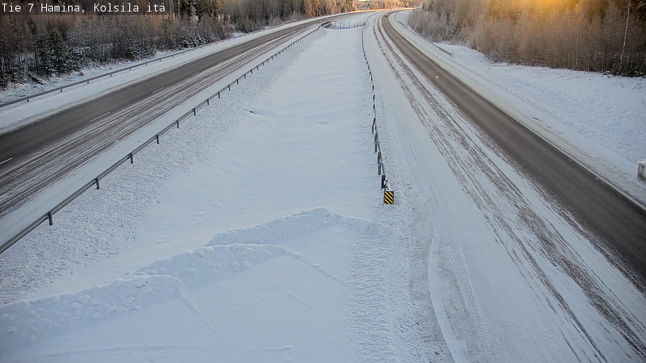 Weather Camera Image Väg 7 Fredrikshamn, Kolsila, Hamina, Kymenlaakso