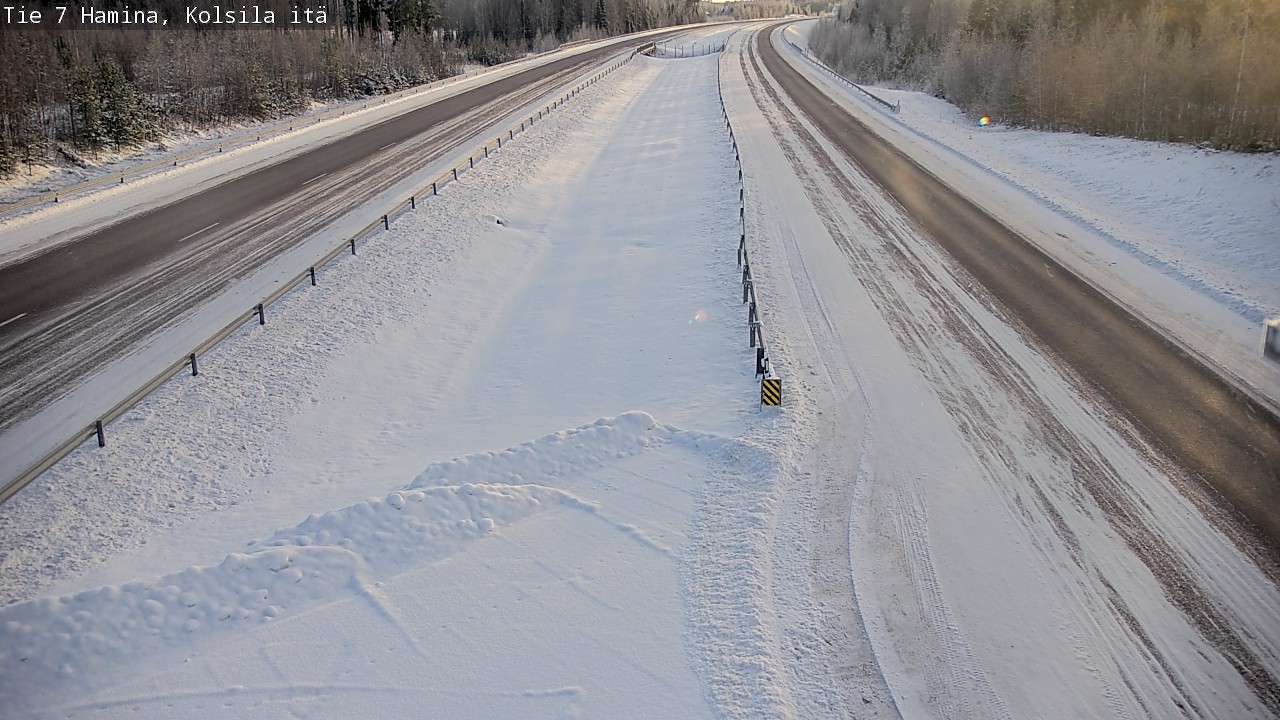 Weather Camera Image Väg 7 Fredrikshamn, Kolsila, Hamina, Kymenlaakso