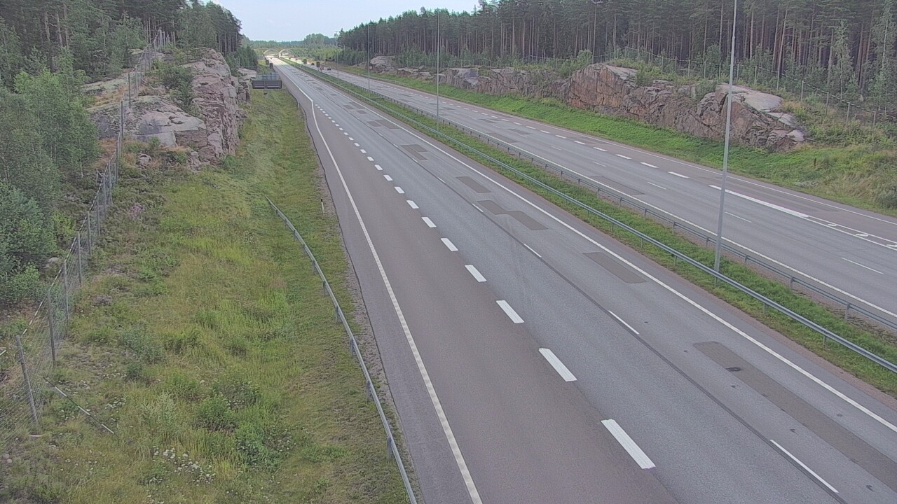 Weather Camera Image Väg 7 Pyttis Markkinamäki, öst, Pyhtää, Kymenlaakso
