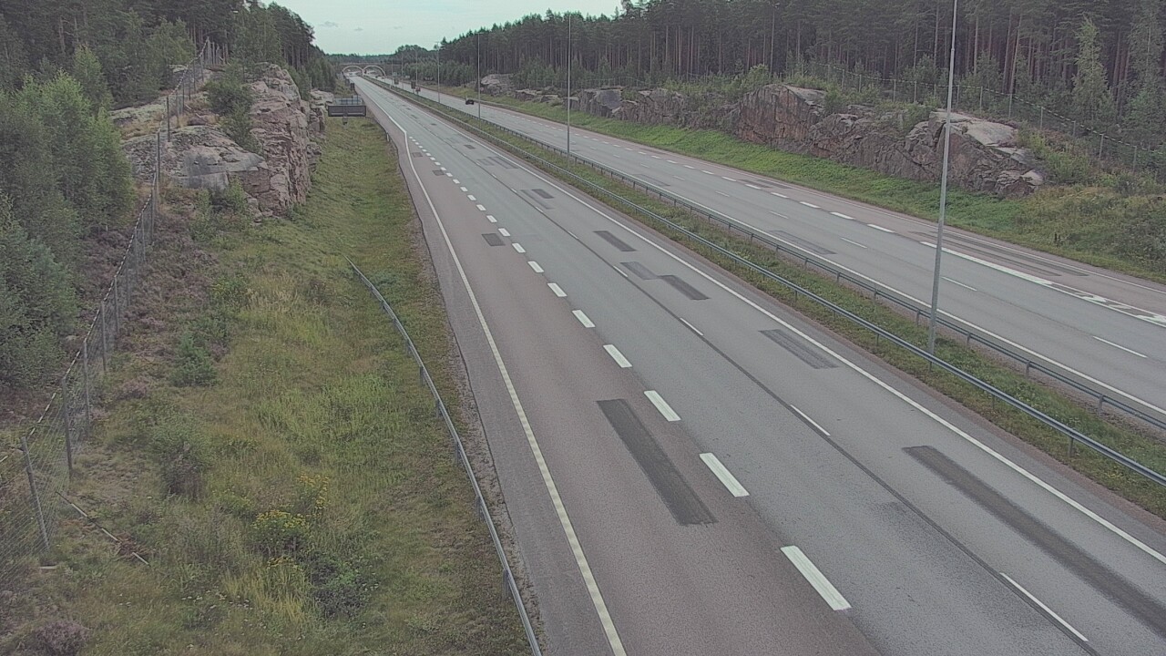 Weather Camera Image Road 7 Pyhtää Markkinamäki, east, Pyhtää, Kymenlaakso