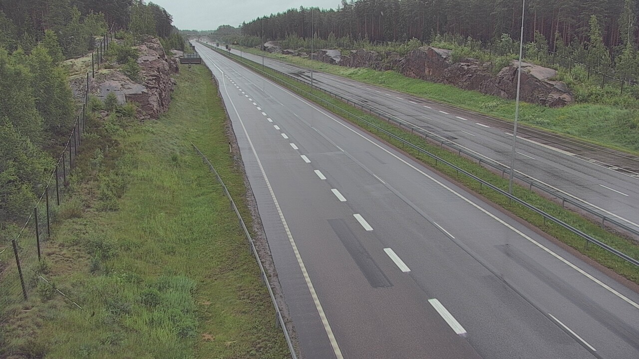Weather Camera Image Väg 7 Pyttis Markkinamäki, öst, Pyhtää, Kymenlaakso