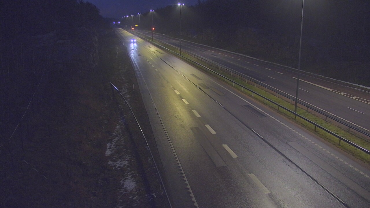 Weather Camera Image Väg 7 Pyttis Markkinamäki, öst, Pyhtää, Kymenlaakso